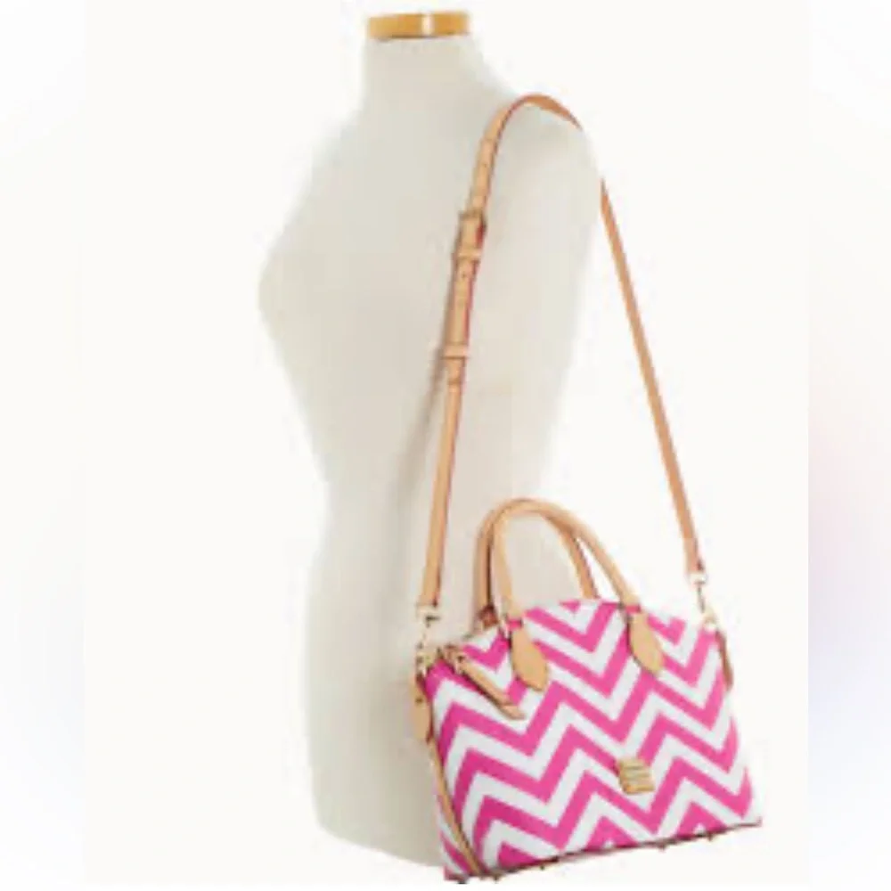 Dooney & Bourke like new